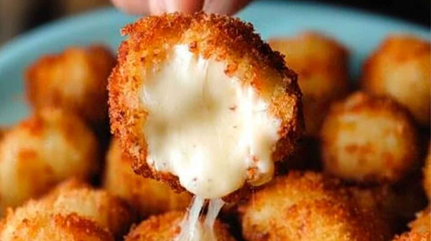 Mozzarella Fried Cheese Bites Recipe