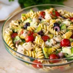 Delicious Chicken Pasta Salad with chicken, pasta and fresh vegetables.